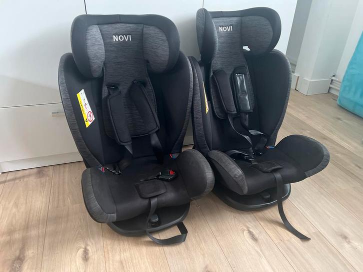 Novi Autostoel 9-36kg - 2 stuks, Kinderen en Baby's, Autostoeltjes, Zo goed als nieuw, Overige merken, 9 t/m 36 kg, Autogordel