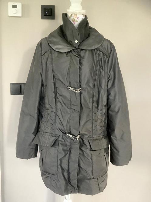 Donker grijze winterjas Bonita maat 44 dubbele sluiting, Kleding | Dames, Jassen | Winter, Zo goed als nieuw, Maat 42/44 (L), Grijs