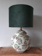 Brocante lamp rozen met groen velours kap, Huis en Inrichting, Lampen | Tafellampen, Minder dan 50 cm, Overige materialen, Brocante