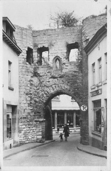 (701-204-023) Valkenburg Grendelpoort beschikbaar voor biedingen