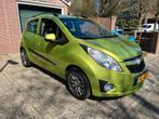 Chevrolet Spark 1.0 benzine 2010 Groen, Voorwielaandrijving, 839 kg, 4 cilinders, 68 pk