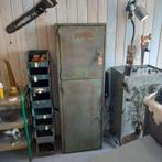 Industriële ijzeren kast - vintage lockerkast, ., Ophalen of Verzenden, Zo goed als nieuw, .