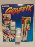Matchbox Graffix Chevrolet Corvette & A Ford Van wit 3INCH, Ophalen of Verzenden, Zo goed als nieuw, Auto
