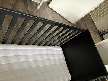 Ralph II Babybed Mat Zwart 60 x 120 cm inclusief matras beschikbaar voor biedingen