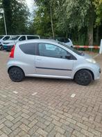 Peugeot 107 1.0 12V 3DR 2006 Grijs, Auto's, Peugeot, Voorwielaandrijving, Stof, 765 kg, 4 stoelen