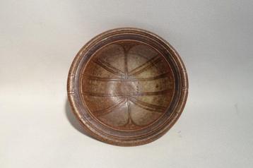Laurel Keeley Art Pottery beschikbaar voor biedingen