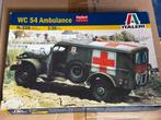 1/35 Italeri WC 54 Ambulance + extra’s, Tank, Italeri, 1:32 tot 1:50, Ophalen of Verzenden