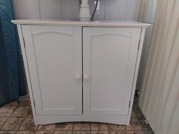 Witte Wastafelkast 60x30cm beschikbaar voor biedingen