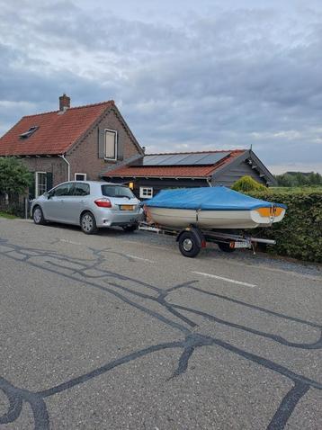 Zeilboot, motorboot, roeiboot 3.66m type skipper met trailer beschikbaar voor biedingen