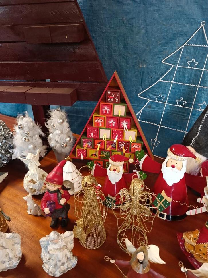 Zeer mooie kerst spullen...Jaja, het is bijna weer zo ver., Diversen, Kerst, Zo goed als nieuw, Ophalen