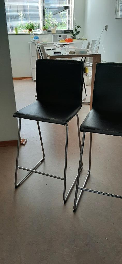gratis ophalen 2 ikea barkrukken gebruikt, Huis en Inrichting, Barkrukken, Gebruikt, 60 tot 90 cm, Kunststof, Metaal, 2 krukken