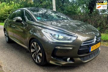 Citroen DS5 1.6 THP Sport Chic . Leder Nl-auto beschikbaar voor biedingen