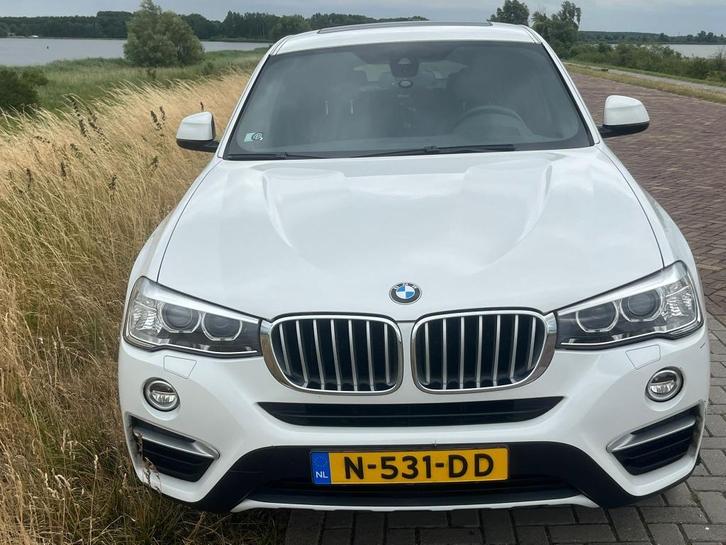 BMW X4 XDrive 20D Aut 2018 Wit 191 pk Schuifdak en Head Up, Auto's, BMW, Particulier, X4, 4x4, ABS, Achteruitrijcamera, Adaptieve lichten
