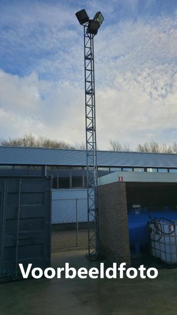 Verzinkte Lichtmast | 7x 150cm + 2x 180cm beschikbaar voor biedingen