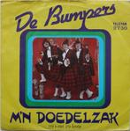 De Bumpers - M'n doedelzak / Hij is met z'n kontje… TELSTAR, Nederlandstalig, Gebruikt, Ophalen of Verzenden, 7 inch