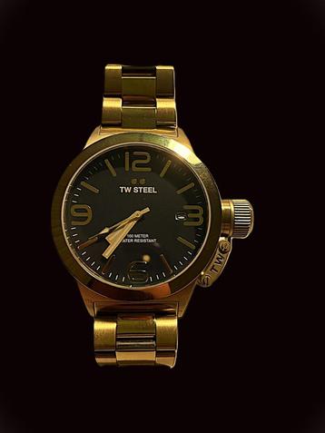 TW STEEL CB91 mannenhorloge beschikbaar voor biedingen