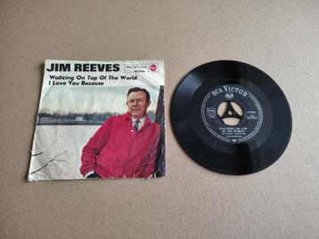 Single: Jim Reeves - Waltzing On Top Of The World (1964)   beschikbaar voor biedingen