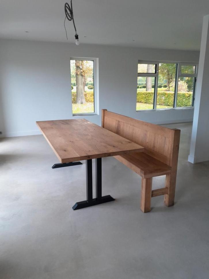 Massief eiken eettafel met bank!, Huis en Inrichting, Complete eetkamers, Gebruikt, Ophalen of Verzenden