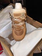 Nieuwe UGG Sneakers - Maat 37, Ophalen of Verzenden, Nieuw, Bruin, Sneakers of Gympen