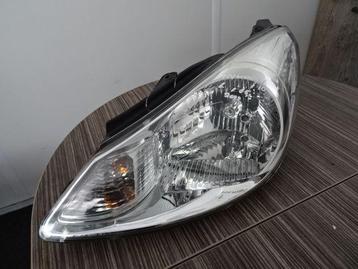 Koplamp Hyundai I 10 bj 2012 links. beschikbaar voor biedingen