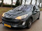 Peugeot 308 1.6 VTi / Navi / Glazen-Dak / Leer / Cruise / PD, Voorwielaandrijving, Zwart, 4 cilinders, 7 stoelen