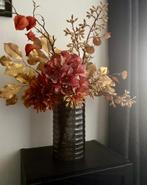 Vaas met zijde boeket, Ophalen of Verzenden, Zo goed als nieuw, Binnen