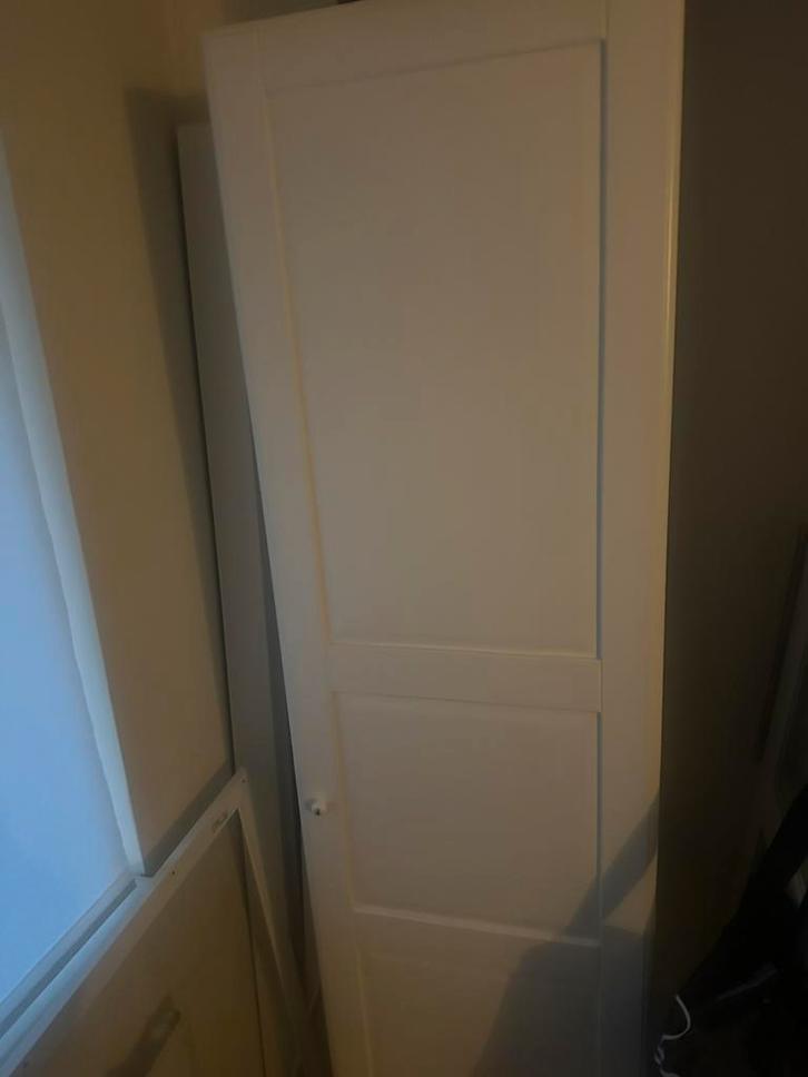 IKEA BRIMNES kast – wit (3-deurs, combinatie van 2 + 1), Huis en Inrichting, Kasten | Kledingkasten, Zo goed als nieuw, 150 tot 200 cm