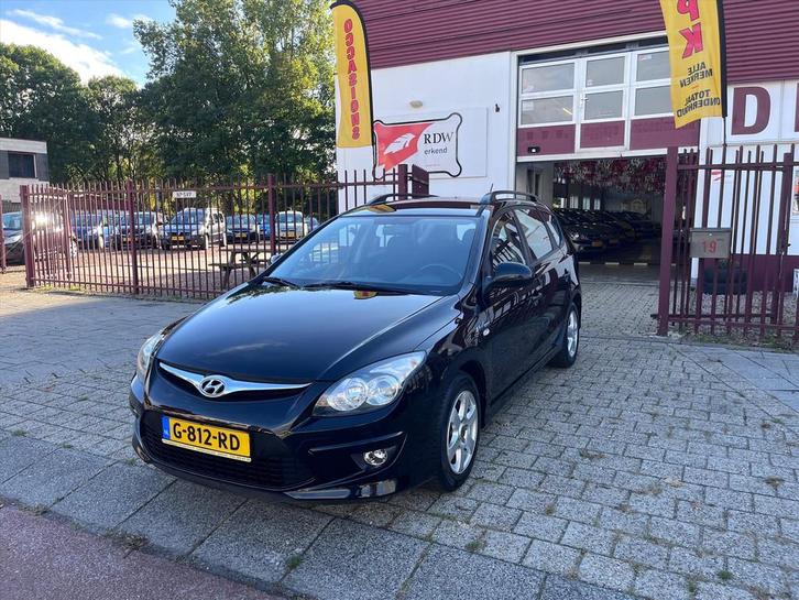 Hyundai I30 Crosswagon 1.4i i-Drive Cool, Auto's, Hyundai, Bedrijf, Te koop, i30, Airbags, Airconditioning, Boordcomputer, Centrale vergrendeling