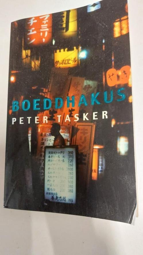 Boeddhakus, Peter Tasker, Boeken, Thrillers, Gelezen, Nederland, Ophalen of Verzenden