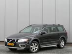 Volvo XC70 3.2 Summum Schuifdak / Xenon / Navi / Stoelkoelin, 238 pk, Zwart, XC70, Zwart