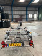 Te koop boot kantel trailer geremd met eigen kenteken ., Watersport en Boten, Boottrailers, Ophalen, Minder dan 1500 kg, Gebruikt