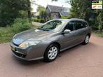 Renault Laguna Estate 2.0 16V Dynamque Airco / Navi / PDC /, Auto's, Laguna, 4 cilinders, Leder en Stof, Euro 4