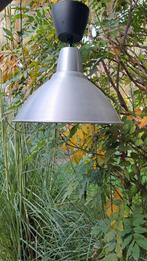 RVS Hanglamp met Witte Binnenkant, Ophalen, Zo goed als nieuw, Metaal, Minder dan 50 cm