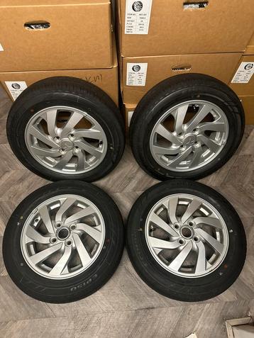 Aygo, Mitsubishi,4x100 14 inch velgen met Bridgestone banden beschikbaar voor biedingen
