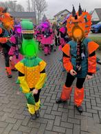 31 stuks carnavalskleding groep dinosaurus, Carnaval, Maat 38/40 (M), Zo goed als nieuw, Kleding