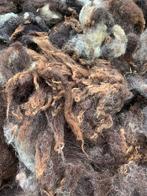 Grote vacht van bont schaap - Kaarden, spinnen, vilten, Ophalen of Verzenden, Nieuw, Figuurtje(s)