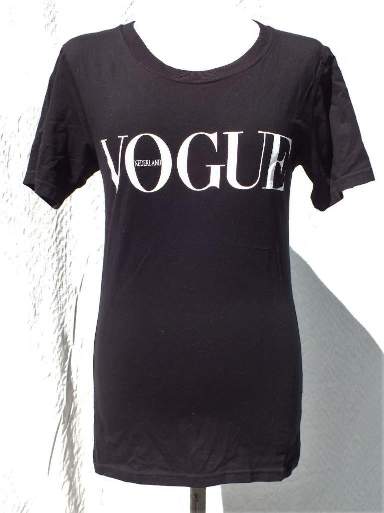 Zwart t-shirt vogue. Mt s, ., Zwart, Ophalen of Verzenden, Zo goed als nieuw