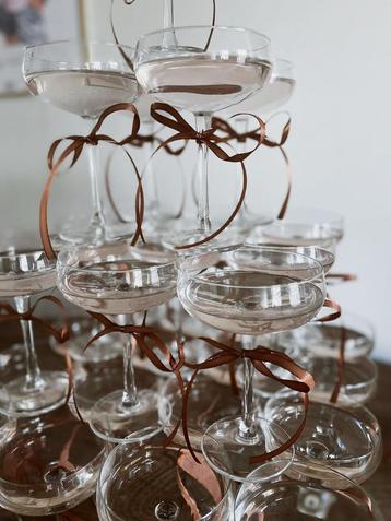 Eventstyling en verhuur feestdecoratie beschikbaar voor biedingen