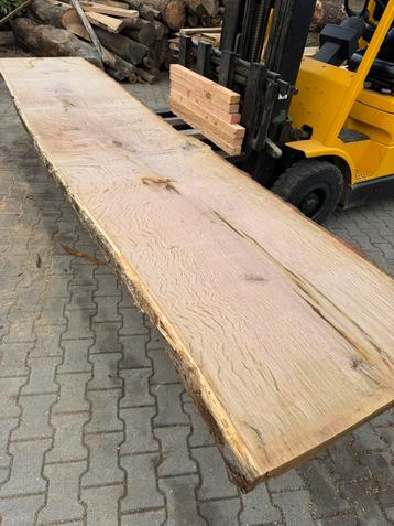 Zeer grote eiken boomstambladen 405x80/85x7 cm beschikbaar voor biedingen