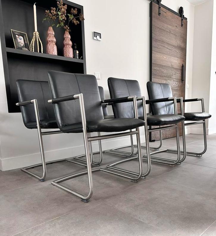 4/6/8/10 zwart leder Henders & Hazel design eetkamerstoelen, Huis en Inrichting, Stoelen, Zo goed als nieuw, Vijf, Zes of meer stoelen