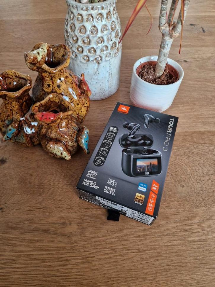 JBL Tour Pro 3 oordopjes - NIEUW, Telecommunicatie, Mobiele telefoons | Oordopjes, Nieuw, Bluetooth, Ophalen of Verzenden