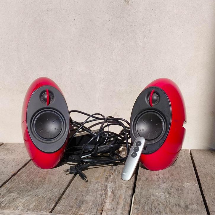 Edifier Luna Eclipse E25 2.0 Bluetooth speakers - ROOD, Audio, Tv en Foto, Luidsprekers, Gebruikt, Front, Rear of Stereo speakers