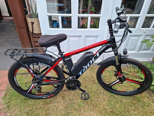 Hybride elektrische fiets., Fietsen en Brommers, Elektrische fietsen, Zo goed als nieuw, Overige merken, 50 km per accu of meer