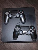 PlayStation 4 Slim met 2 controllers en 8 games, Met 2 controllers, Ophalen of Verzenden, Slim, Gebruikt