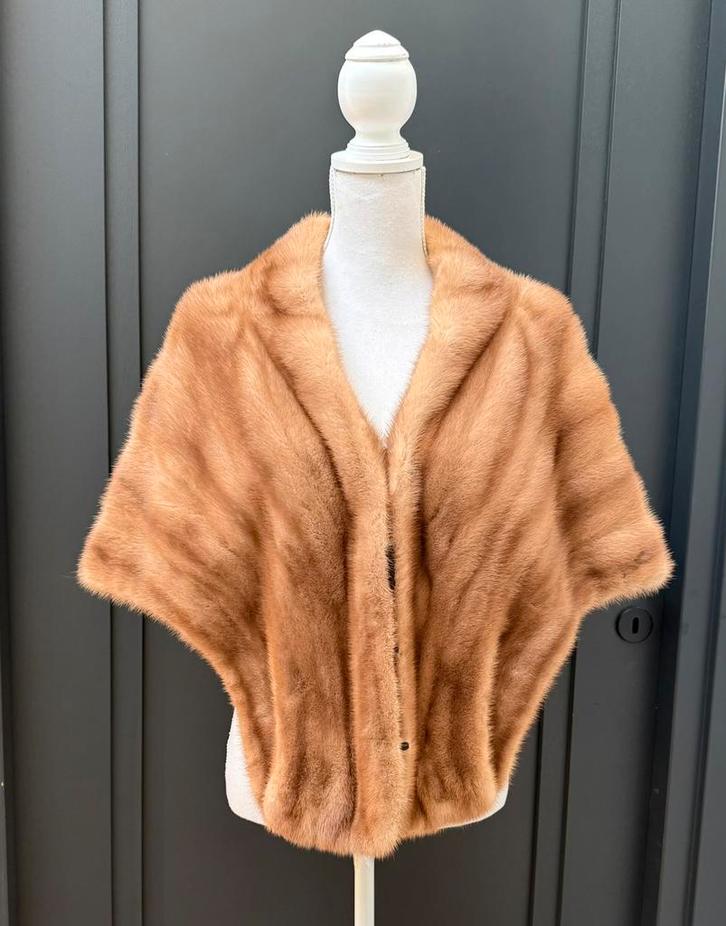 Nerts Bontstola / Bontcape, one - size, Kleding | Dames, Mutsen, Sjaals en Handschoenen, Nieuw, Sjaal, Ophalen of Verzenden