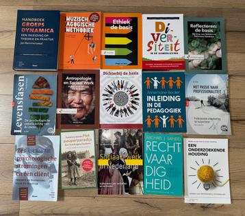 Studieboeken (Social Work) beschikbaar voor biedingen