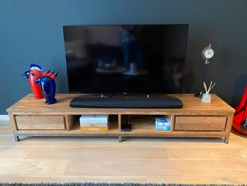 Tv meubel zgan 220 breed beschikbaar voor biedingen