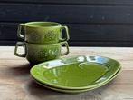 Set Javurek Holland vintage soepkommen met onderborden groen, Huis en Inrichting, Keuken | Servies, Ophalen of Verzenden, Zo goed als nieuw