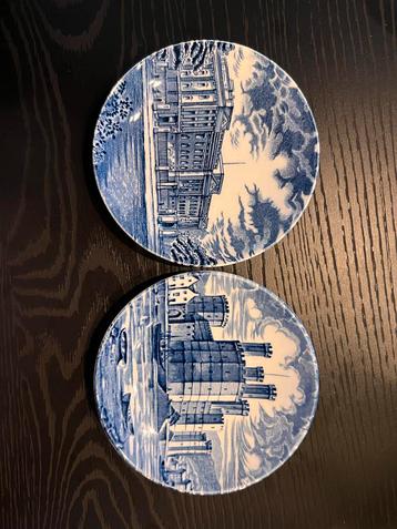 Vintage Royal Homes of Britain Bordjes beschikbaar voor biedingen