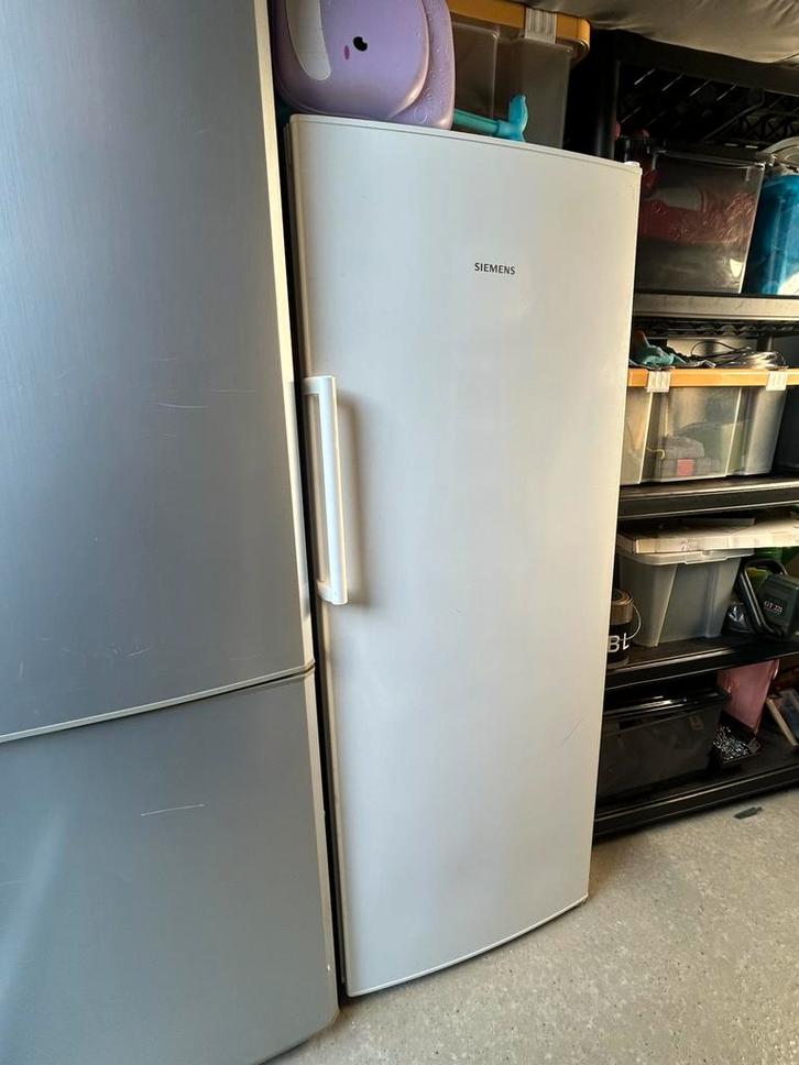 + Siemens Vrieskast ZGAN 6 Lades Zuinig A Merk Vriezer, Witgoed en Apparatuur, Vriezers en Diepvrieskisten, Zo goed als nieuw